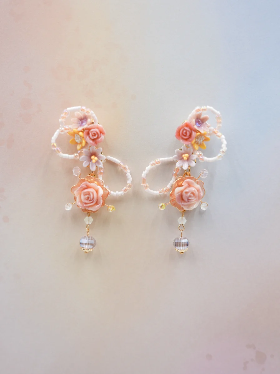 花海幻境 - 春曦之歌