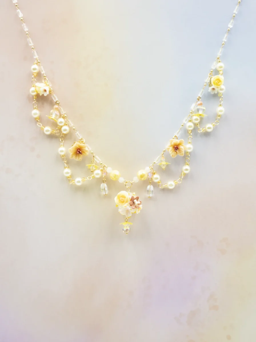 Floral Fantasy Realm – Lullaby of Golden Morning