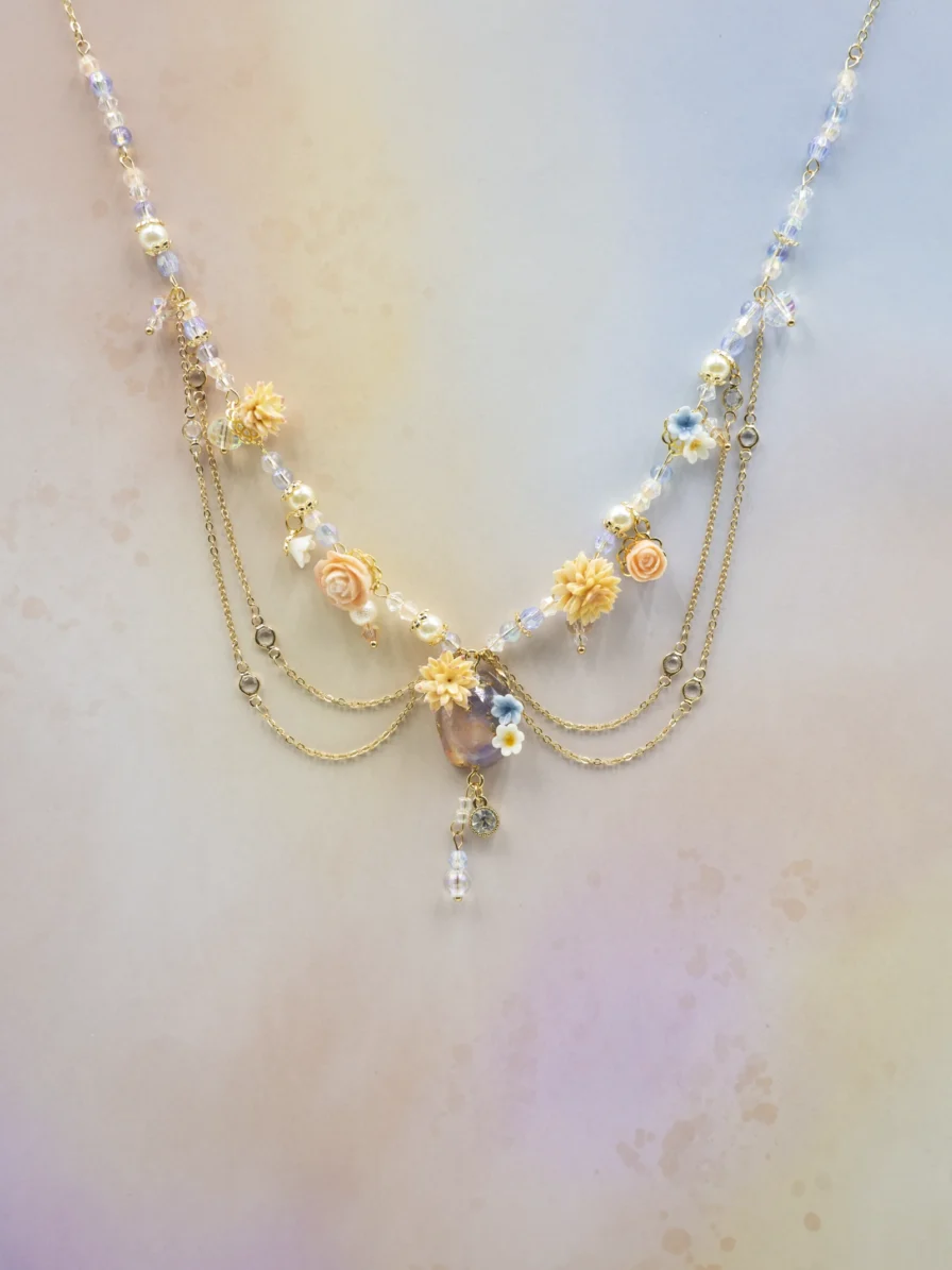 Floral Fantasy Realm – Serenade of Amber Breeze