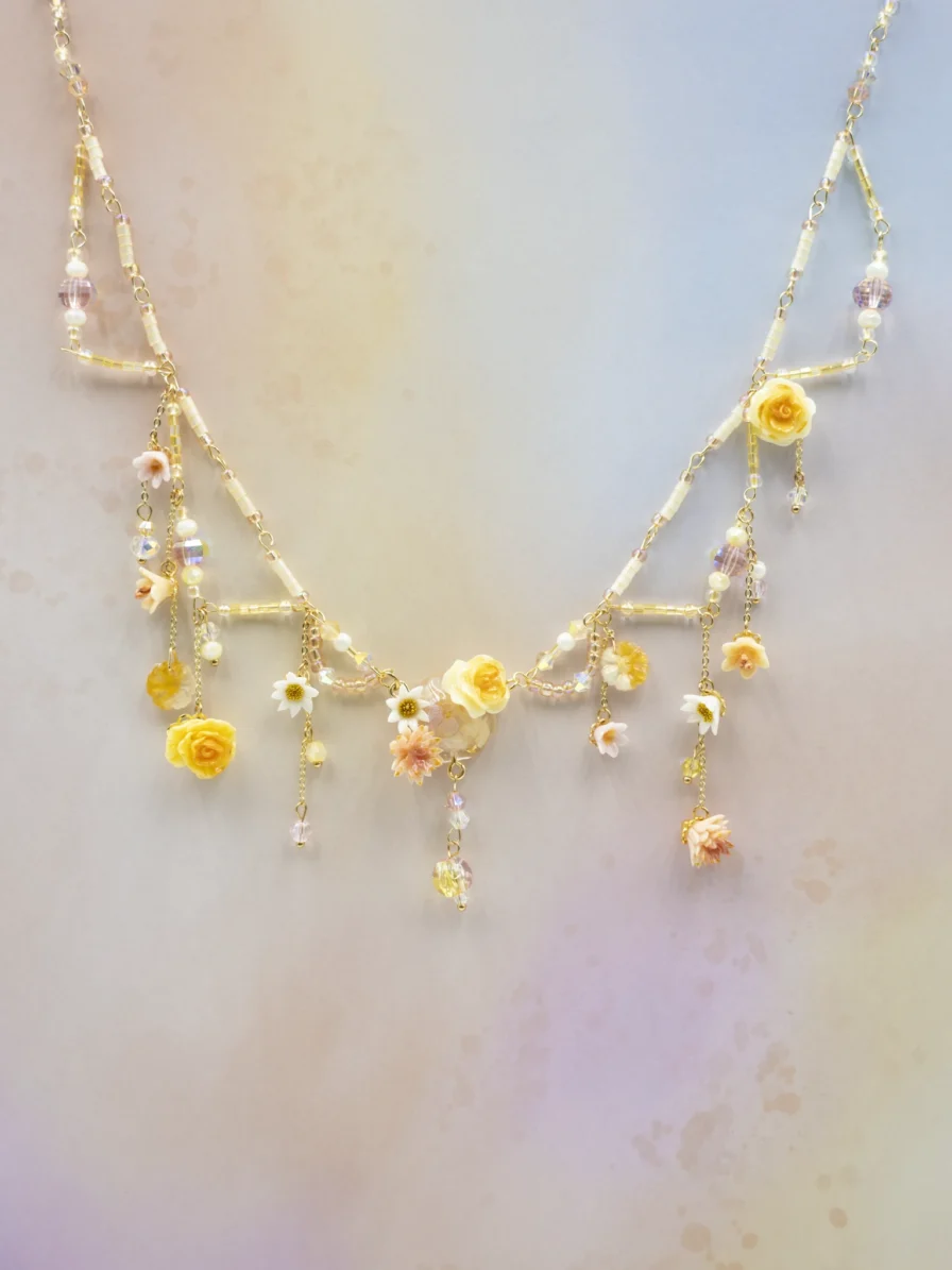 Floral Fantasy Realm – Song of Golden Meadow