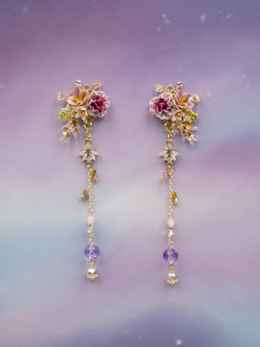 Whispers of the Winter Aurora – Saffron Petal Whisper